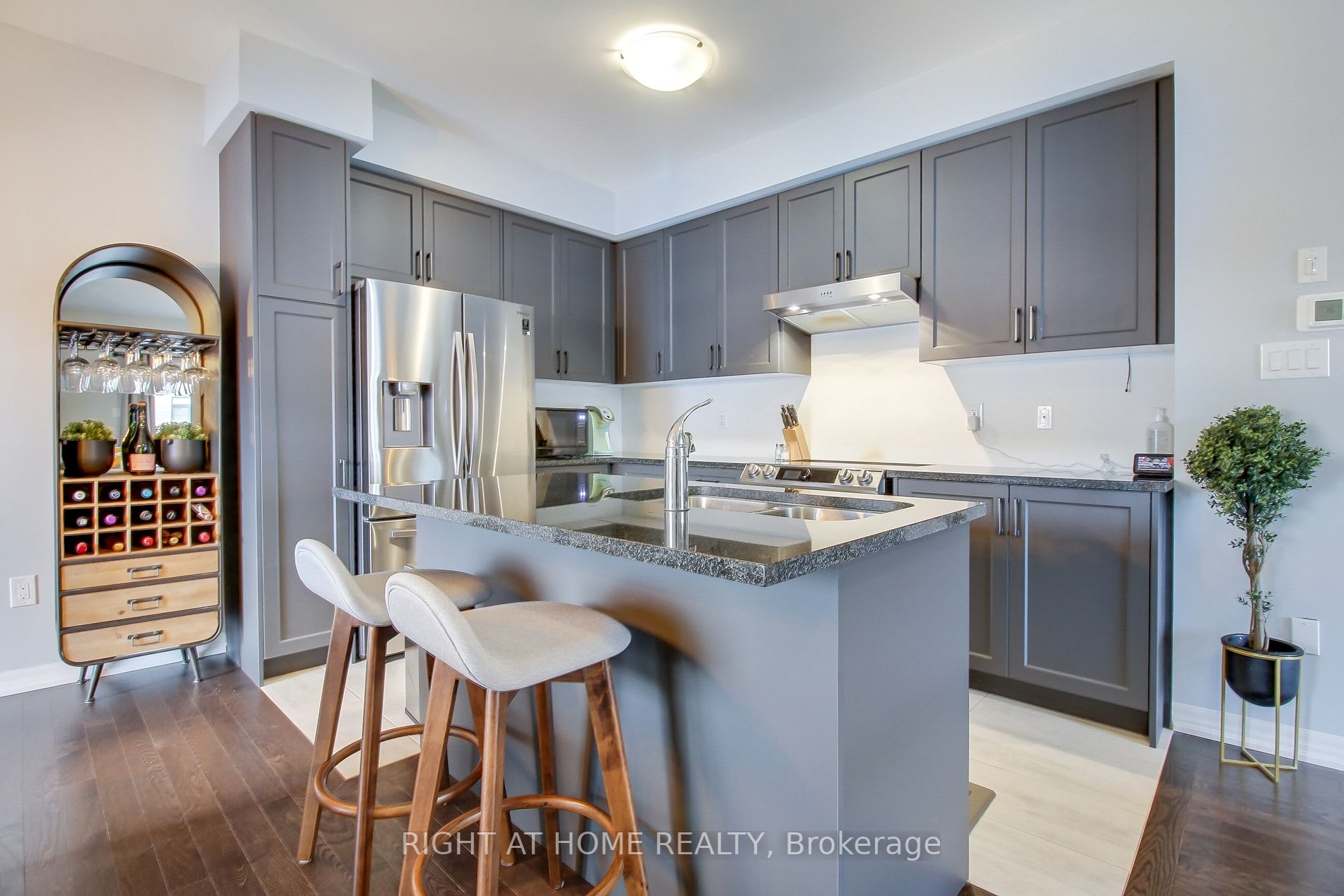 169 William Booth Avenue