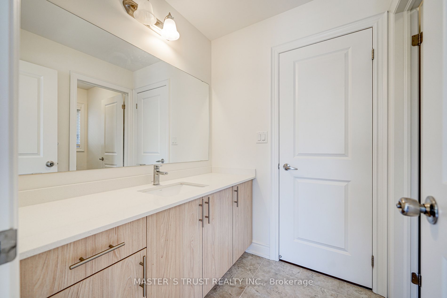 21 Beebalm Lane