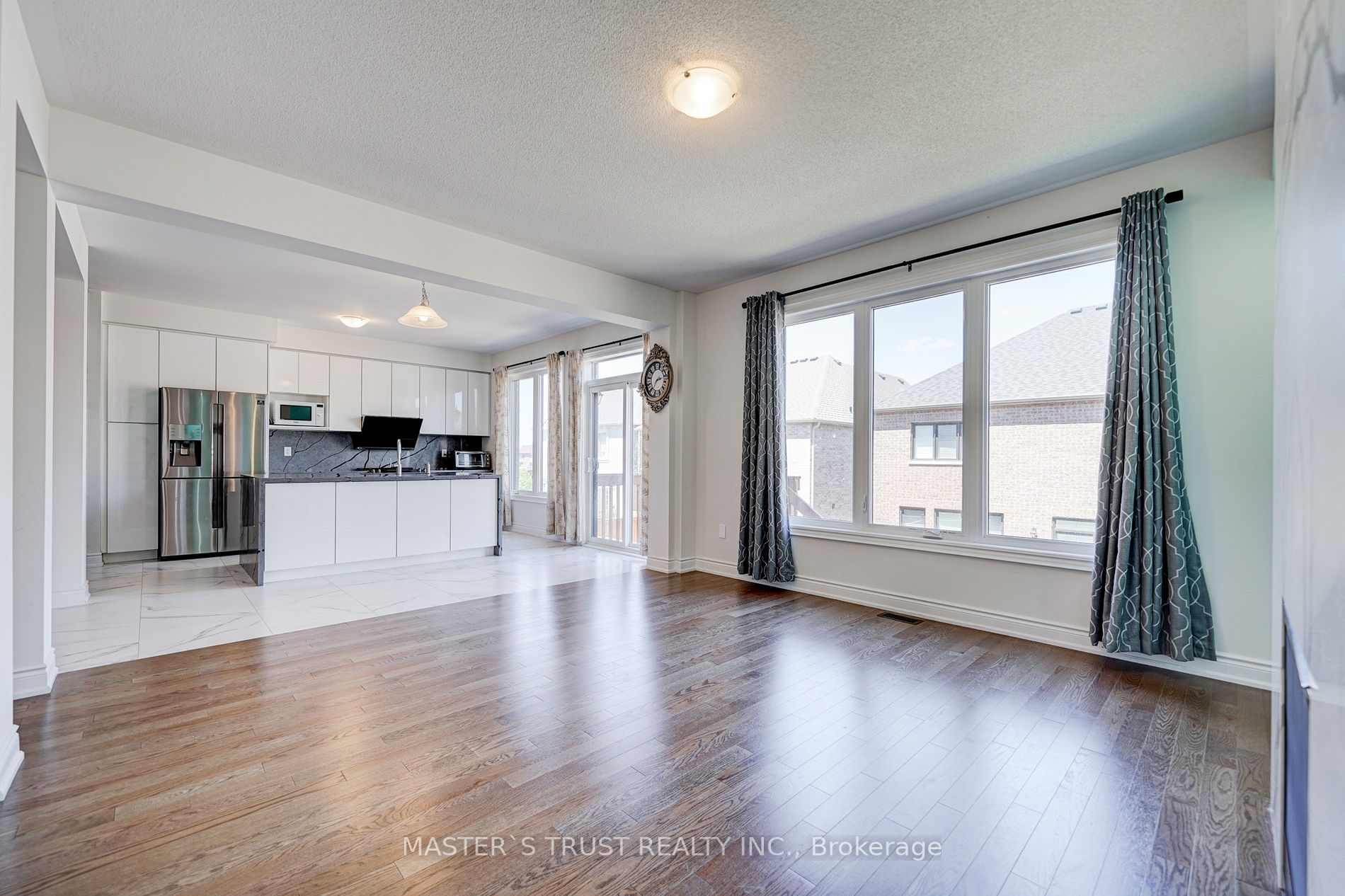 21 Beebalm Lane