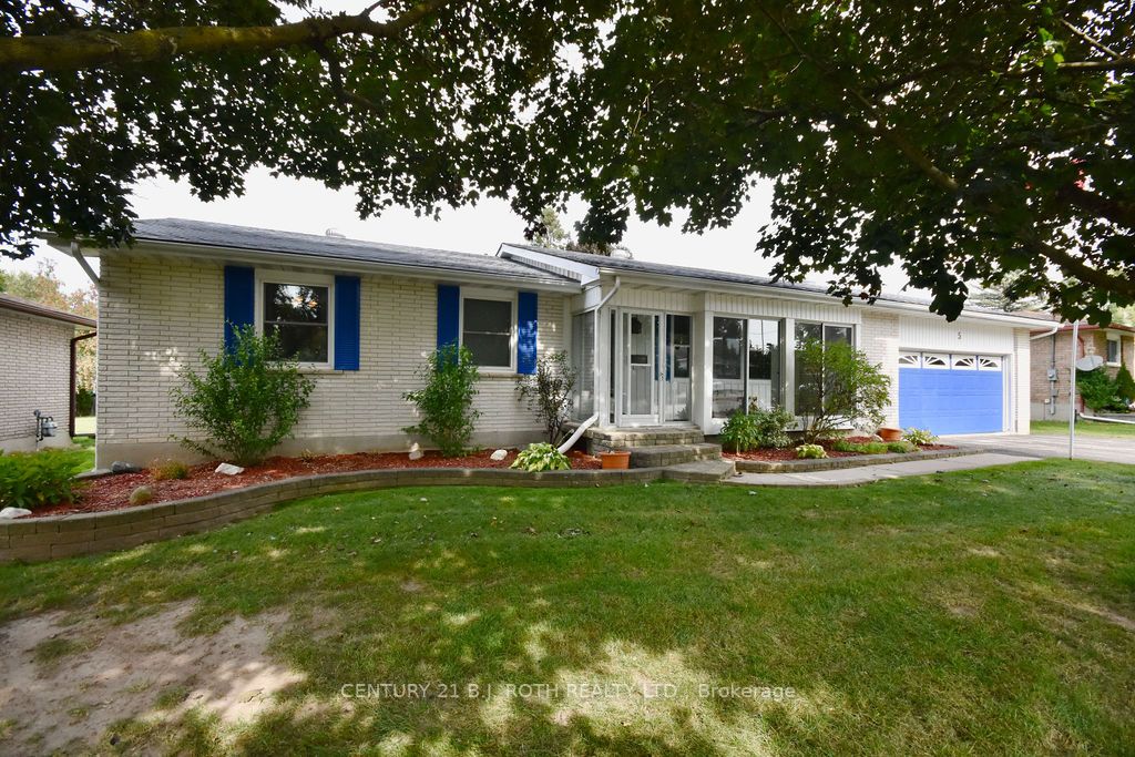 5 Ellen Street
