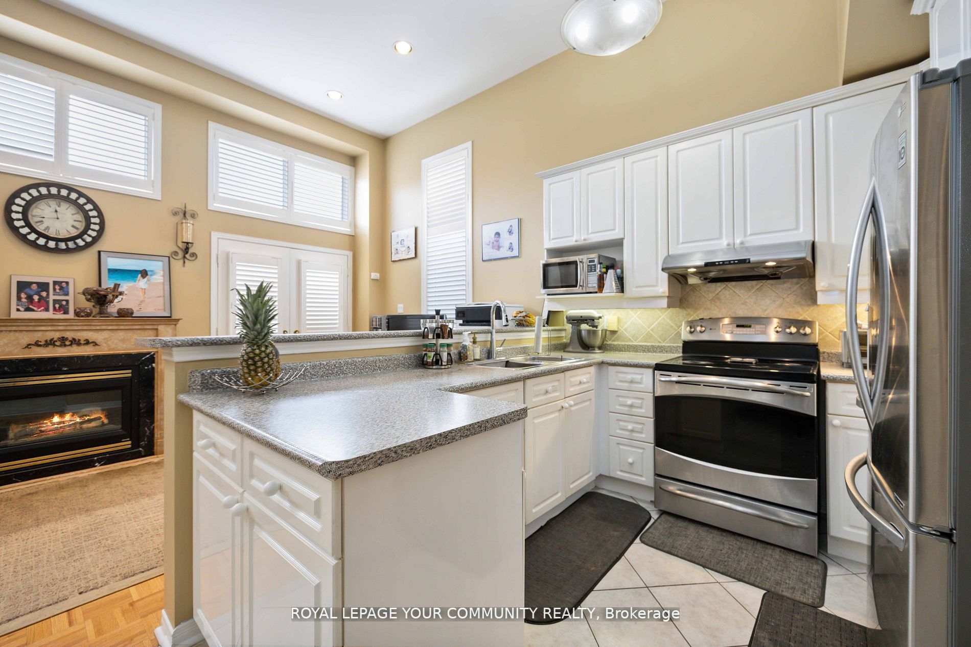 90 Seafield Rd