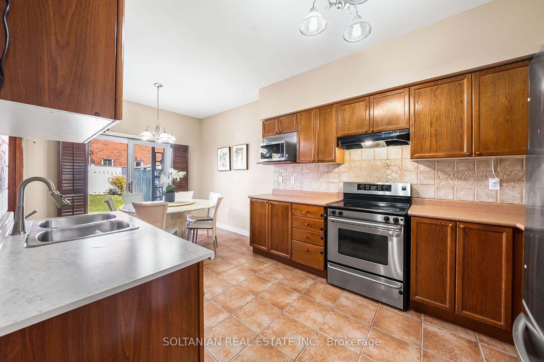 40 Tuscana Blvd