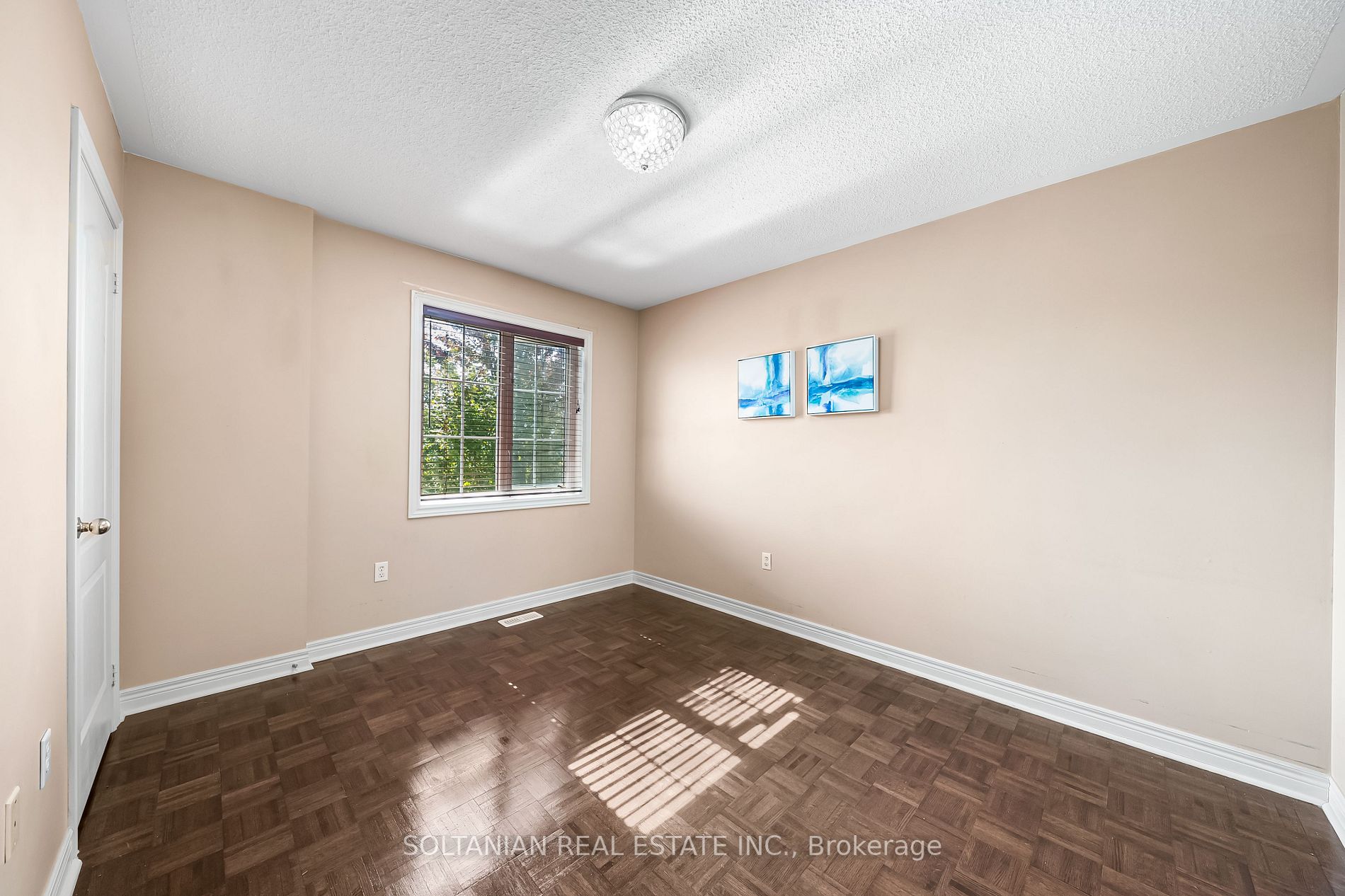 40 Tuscana Blvd