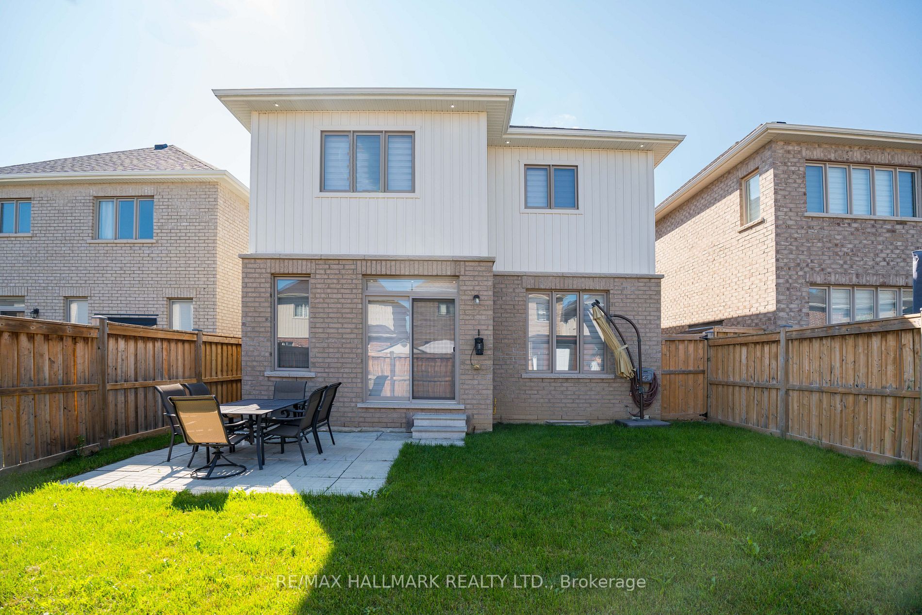 133 Sharpe Cres