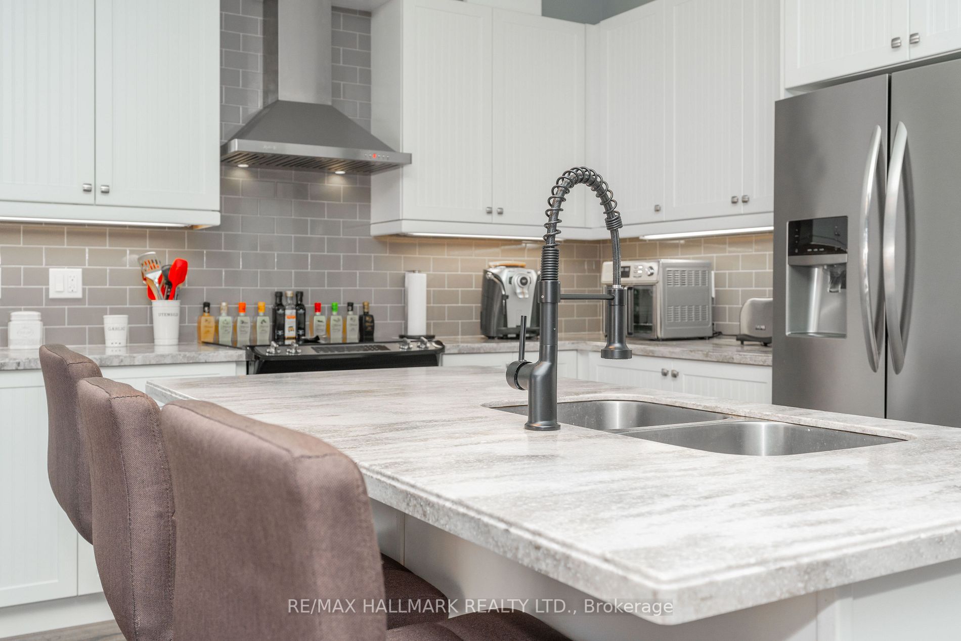 133 Sharpe Cres