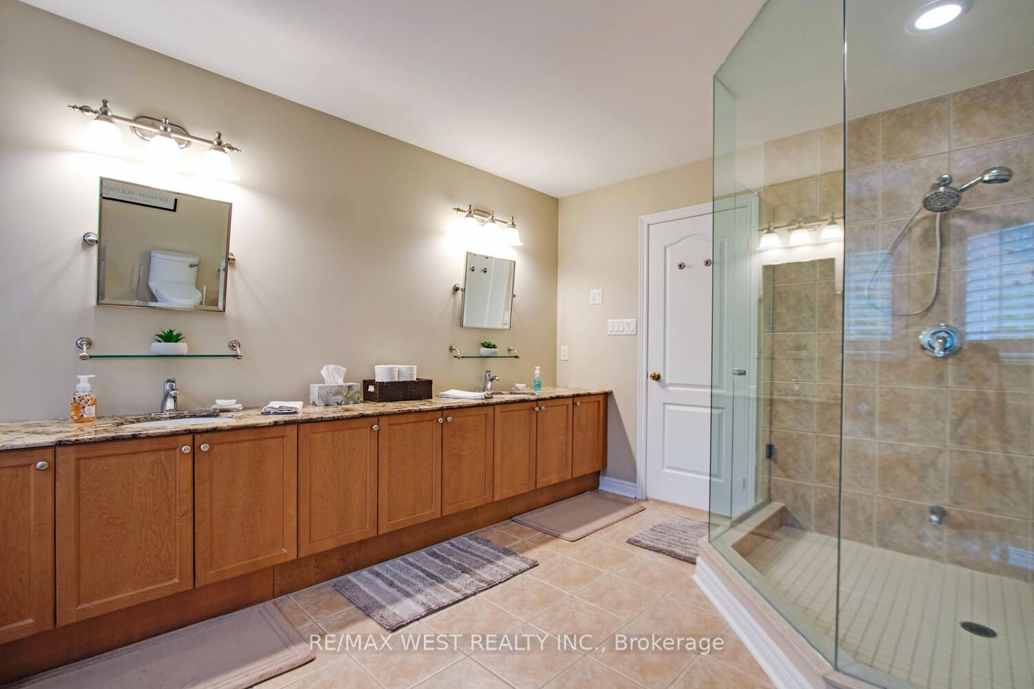 287 Apple Blossom Dr