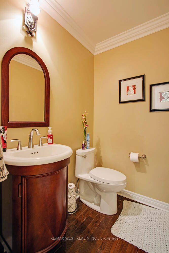 287 Apple Blossom Dr