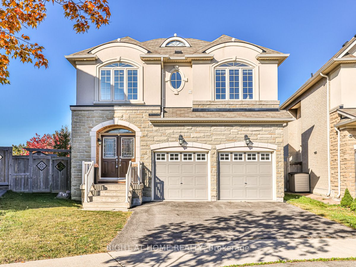 50 Mansard Dr