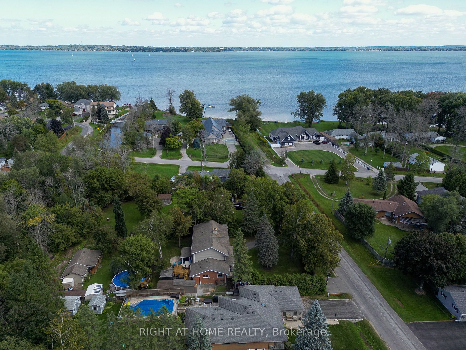 1120 North Shore Drive