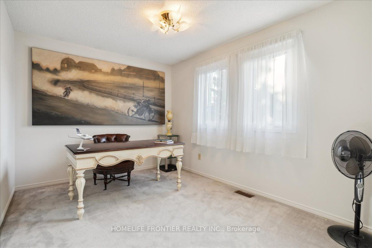 3 Pickett Crescent