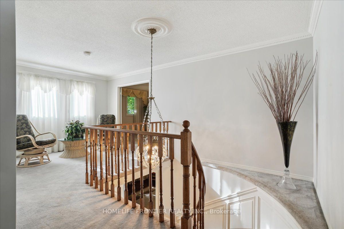 3 Pickett Crescent