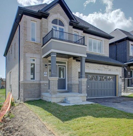1546 Stovell Cres N