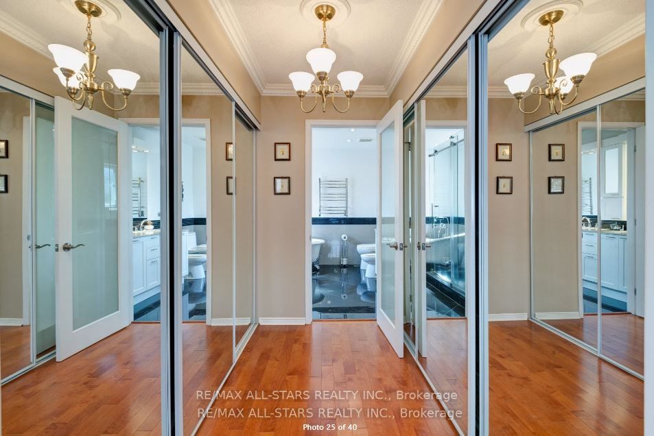 6 Lincoln Pl