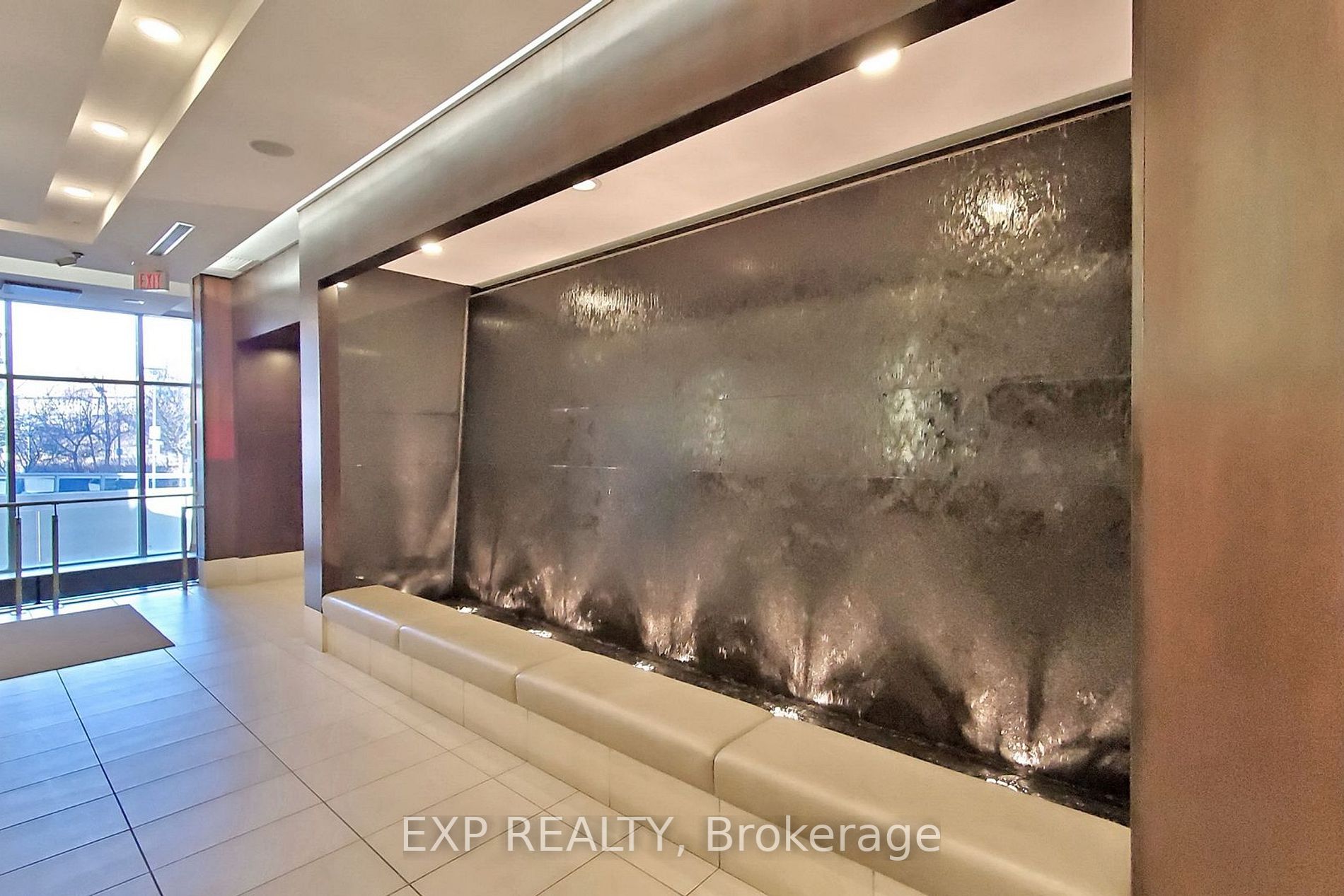 23 Cox Boulevard, #558