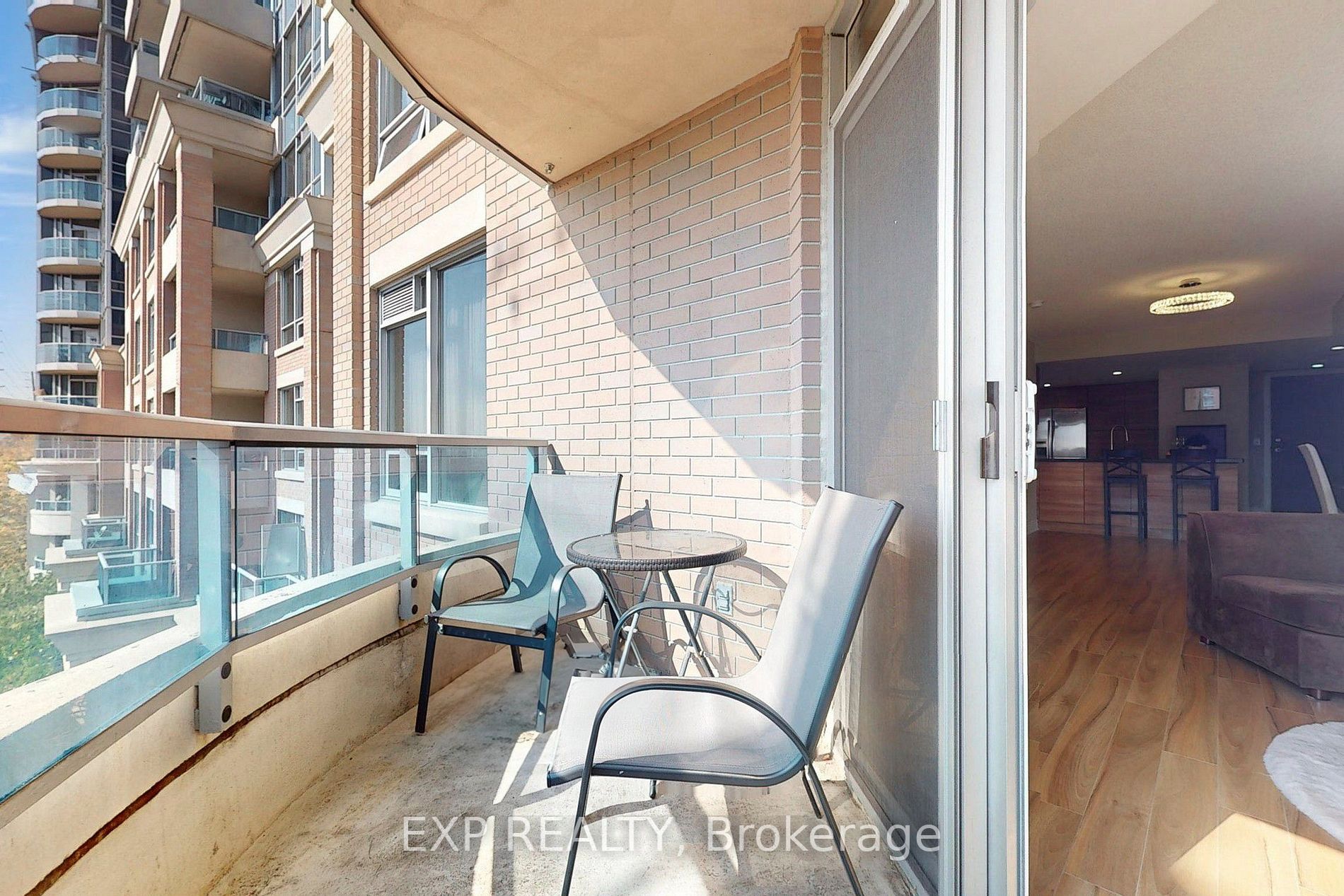 23 Cox Boulevard, #558