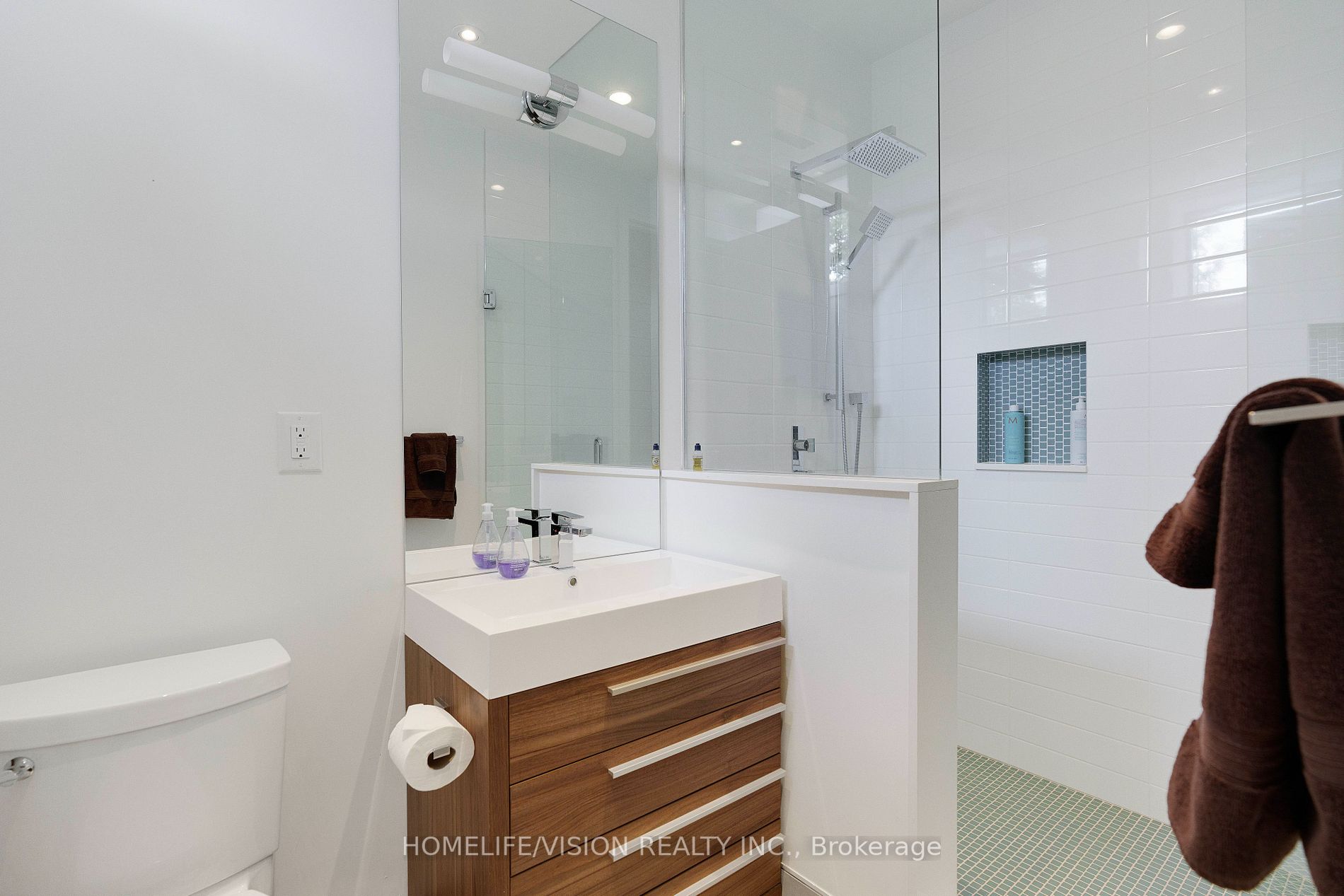 43 Ogden Cres