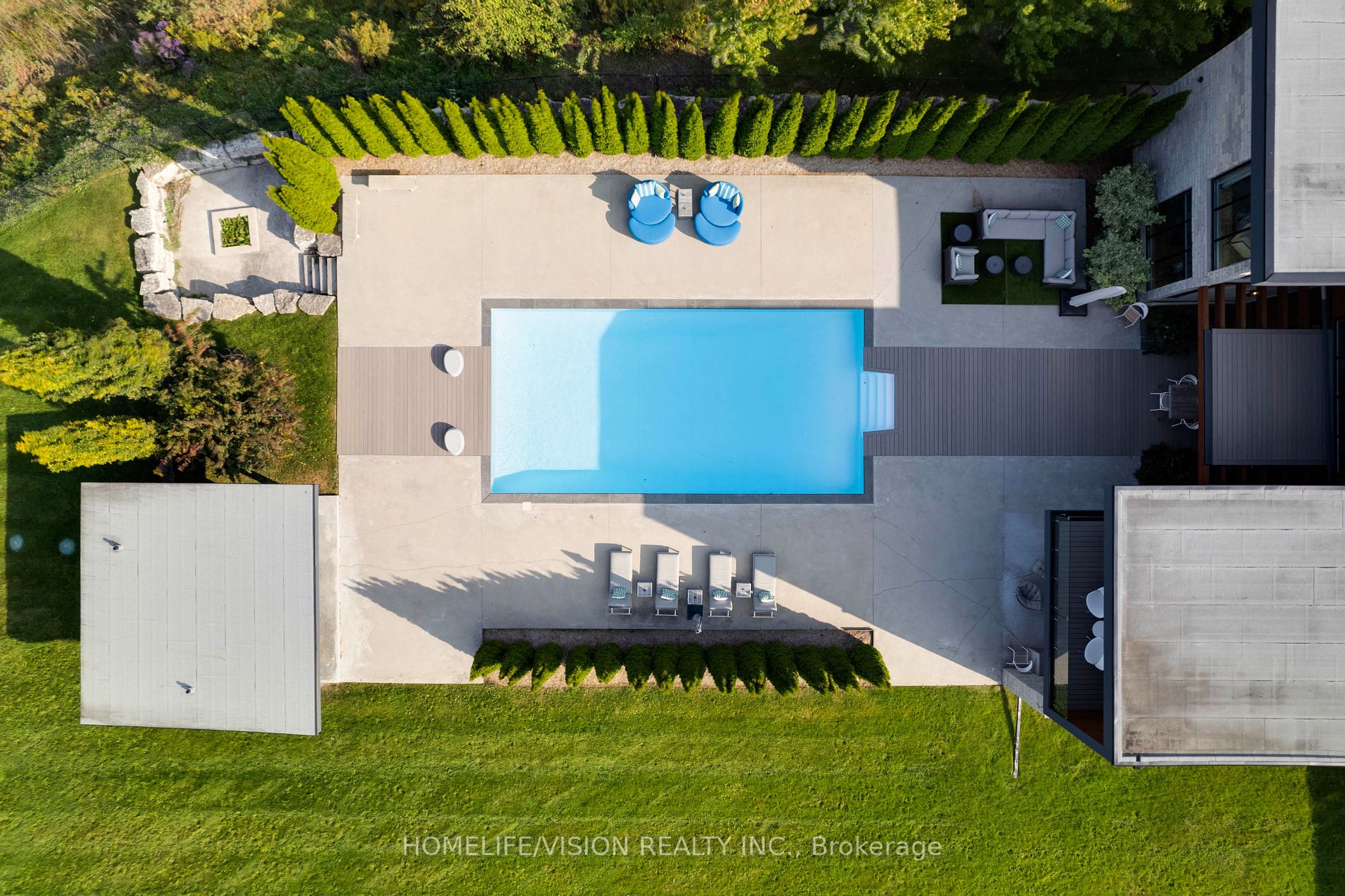 43 Ogden Cres