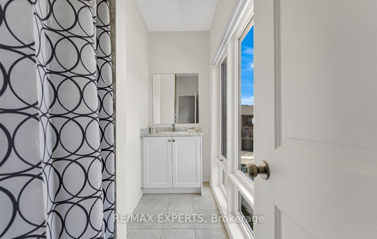 43 Elsinore St