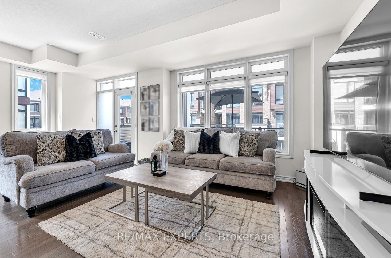 43 Elsinore St