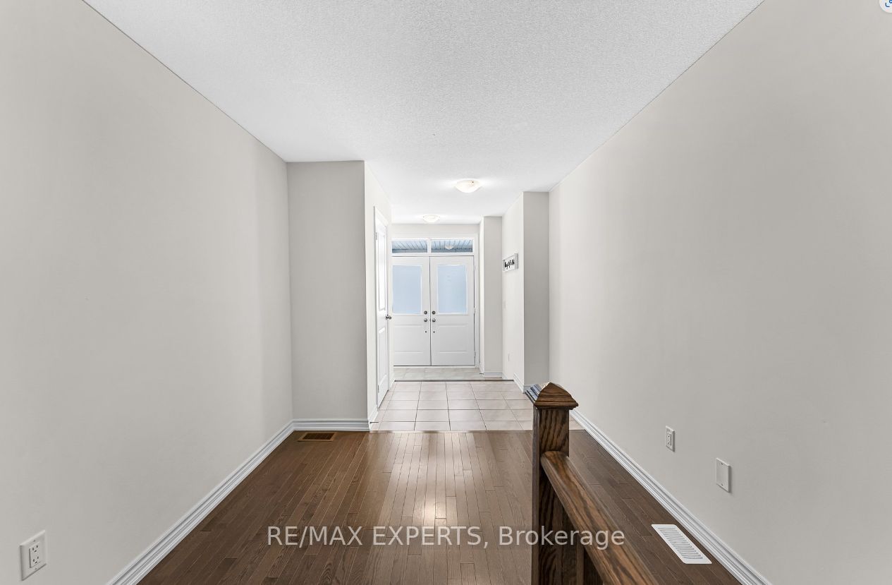 43 Elsinore St