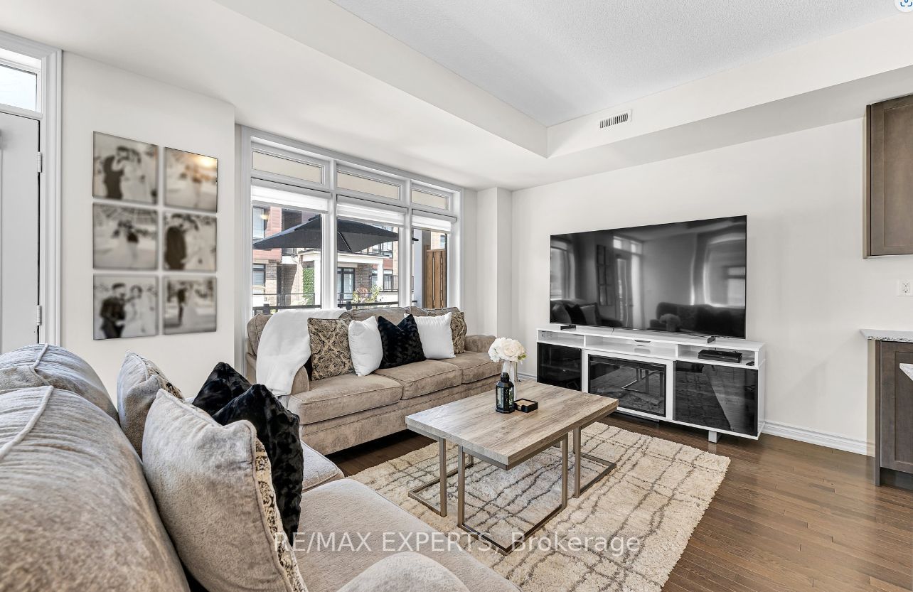 43 Elsinore St