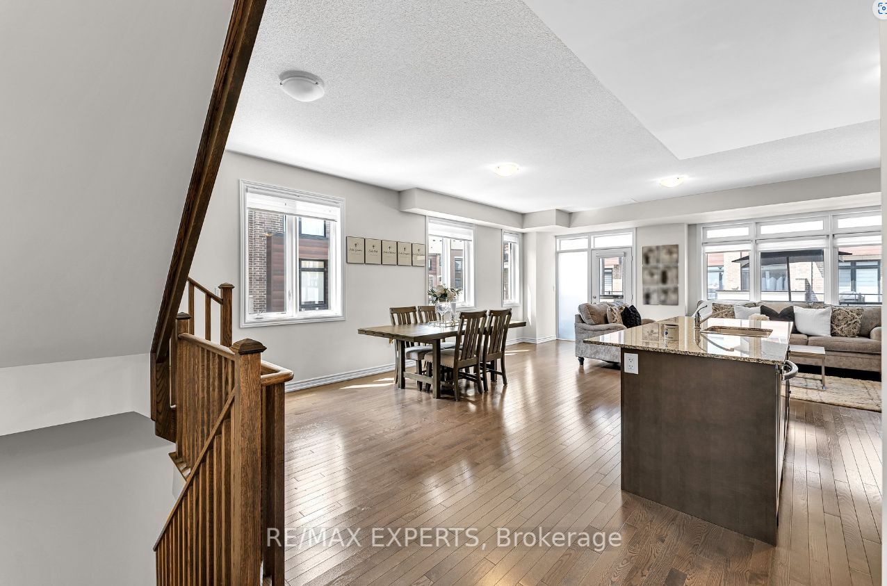 43 Elsinore St
