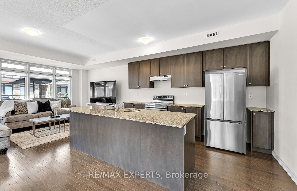43 Elsinore St