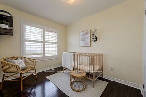 17 Ivy Stone Crt