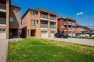 17 Ivy Stone Crt