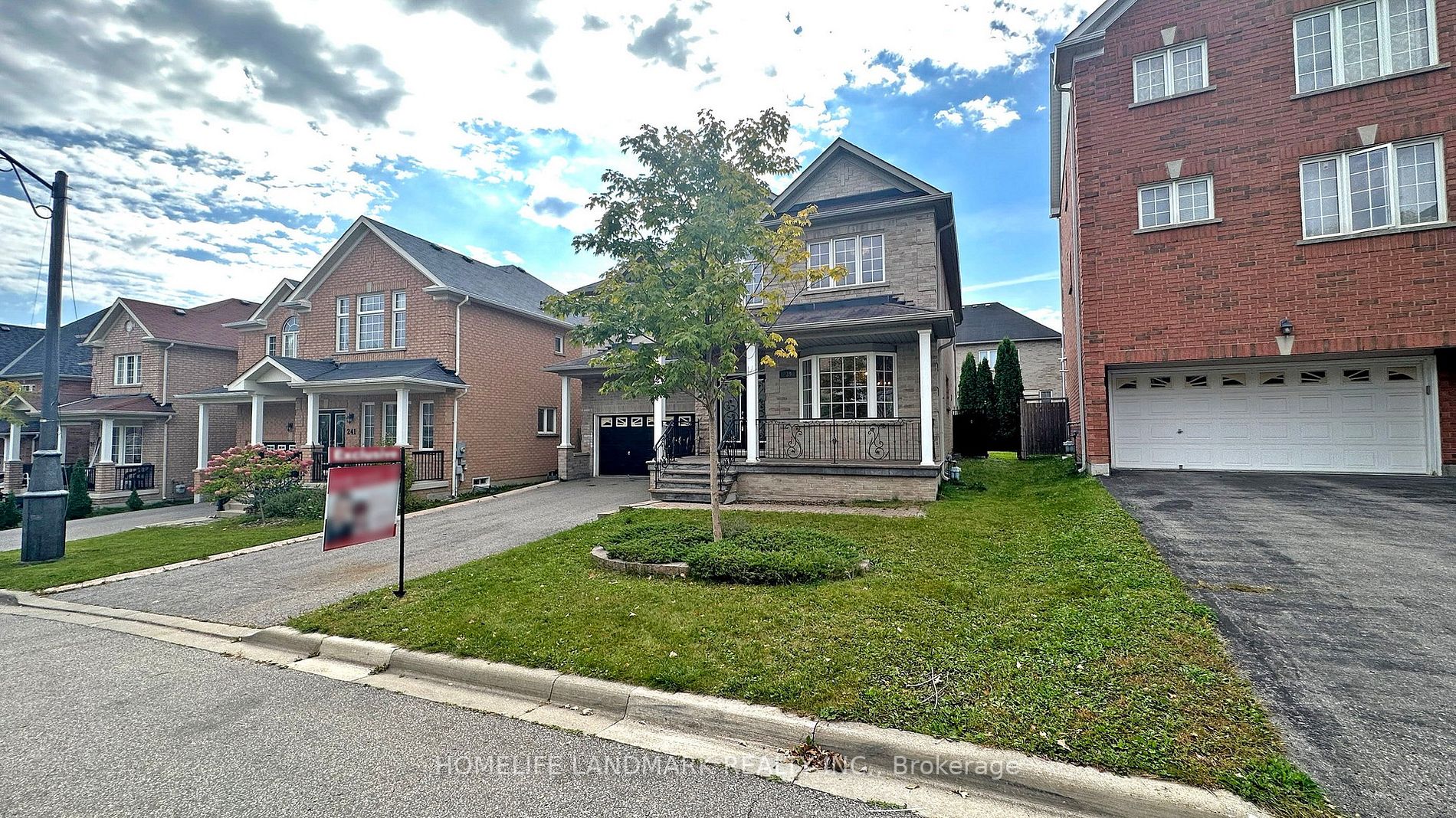 239 Ray Snow Blvd