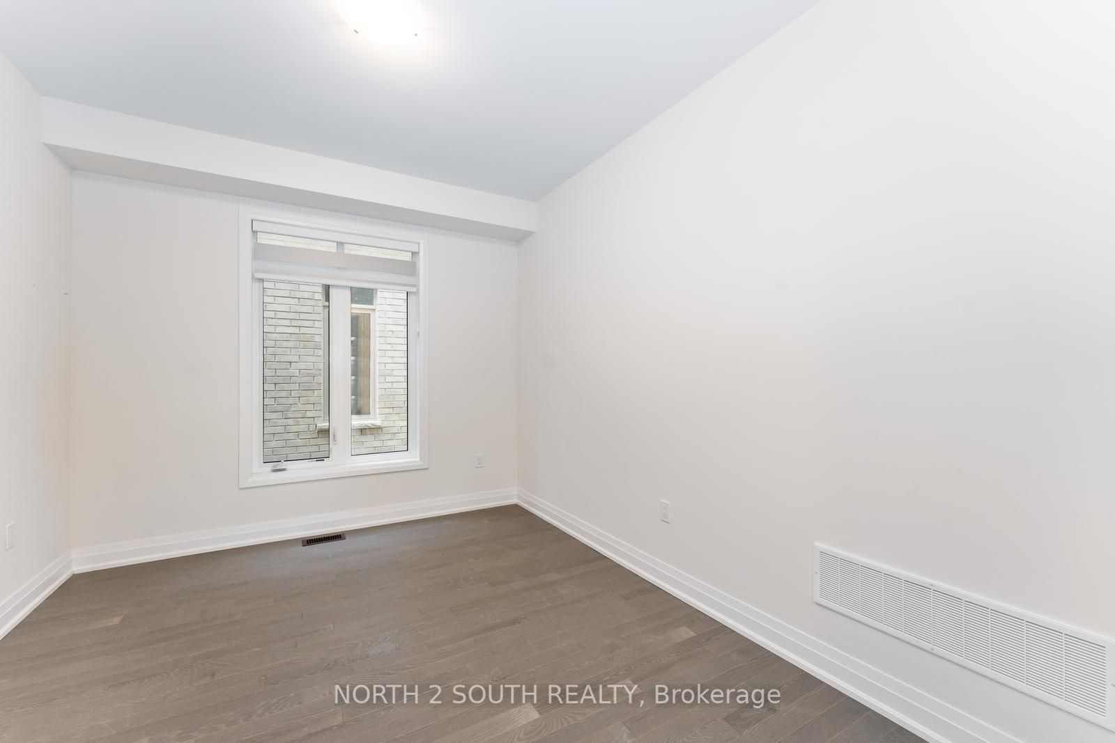 146 Ferragine Cres