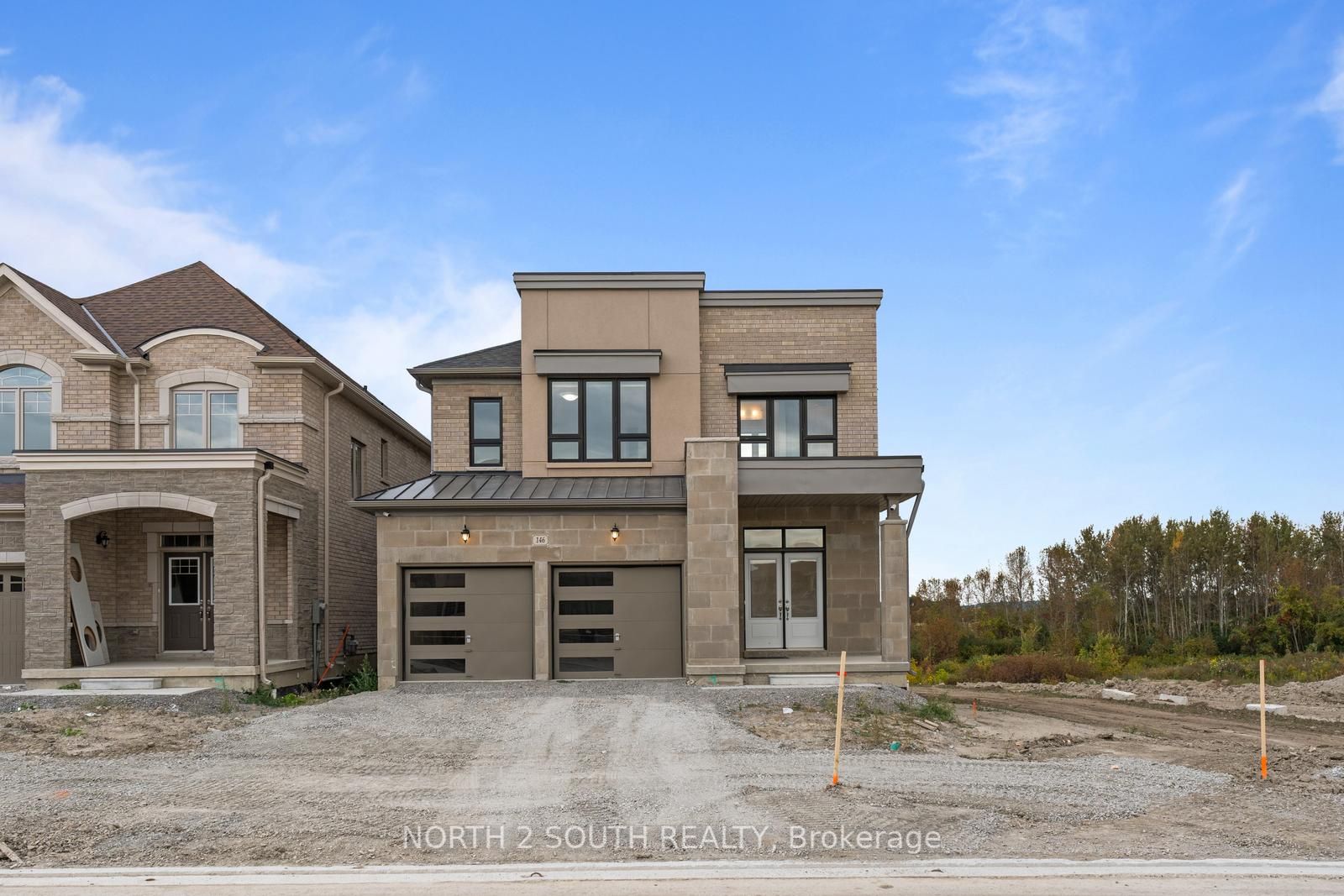 146 Ferragine Cres