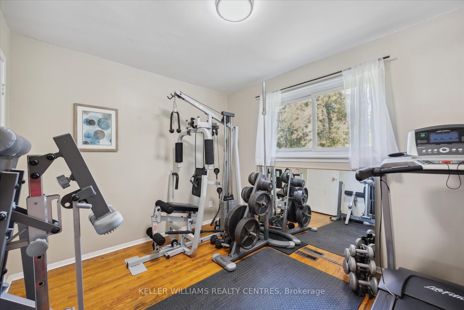 18 Boulding Dr