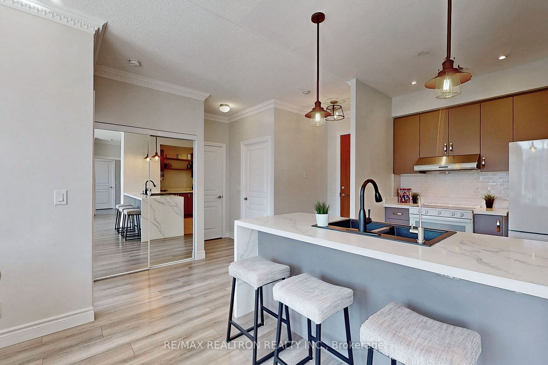 30 Clegg Rd, #Ph5