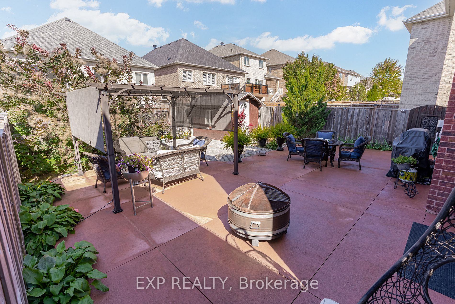 189 Chayna Cres