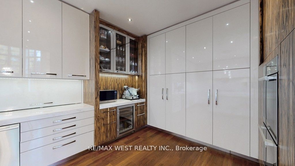 32 Daleview Crt