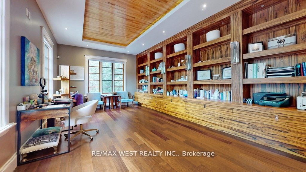 32 Daleview Crt