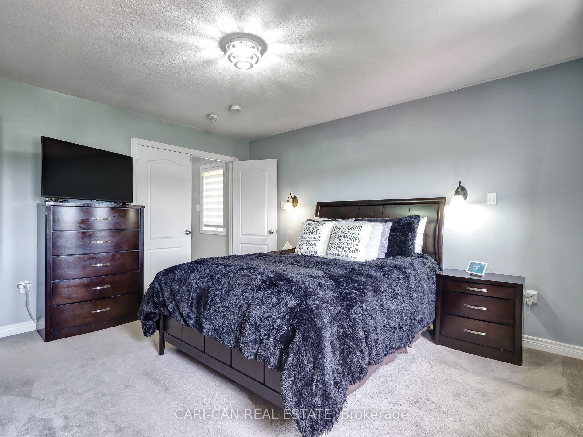 187 Hutchinson Dr