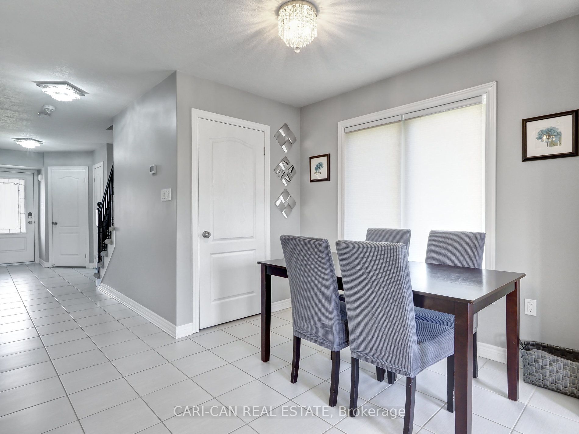 187 Hutchinson Dr