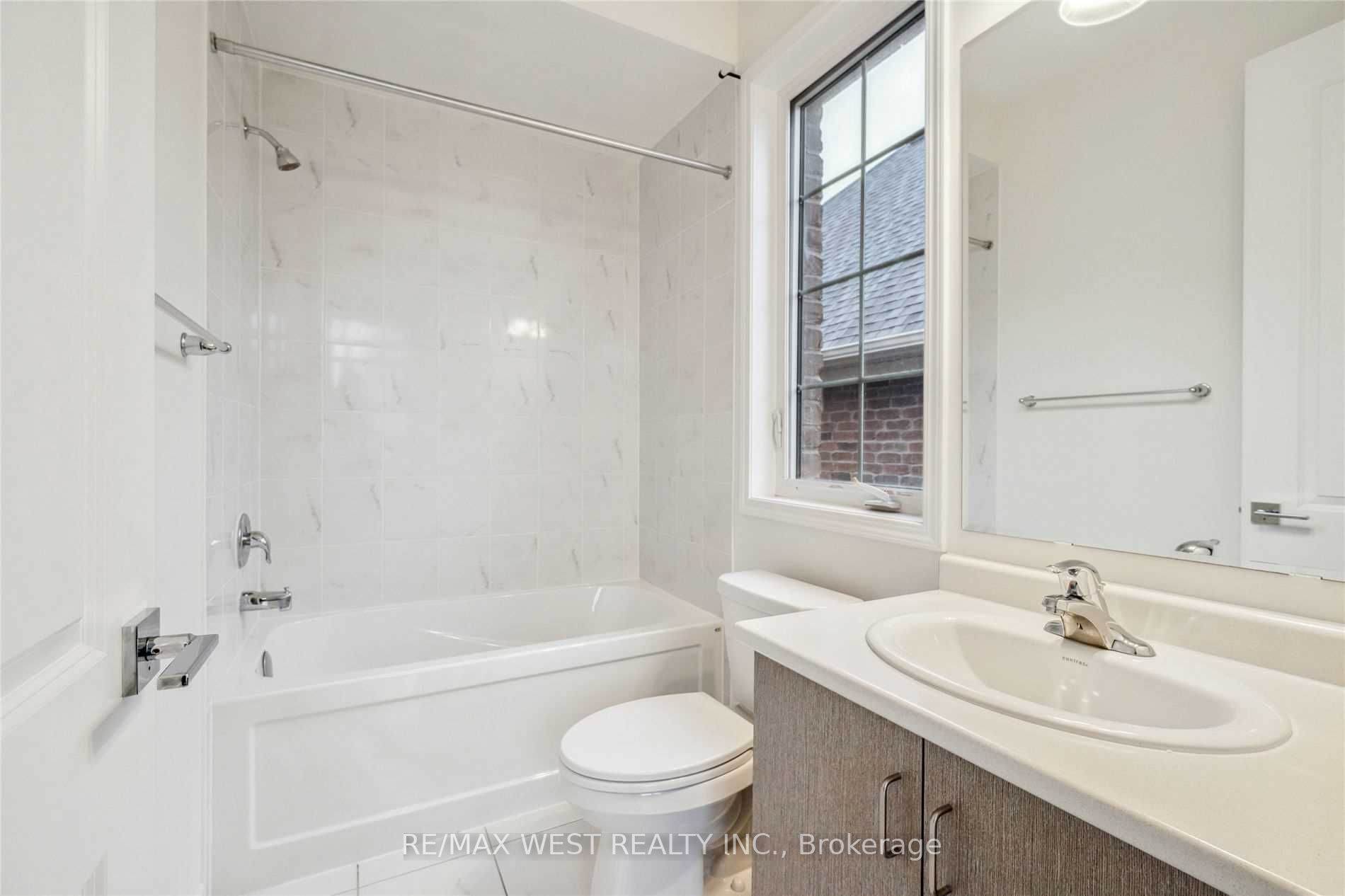 151 Pierre Berton Blvd