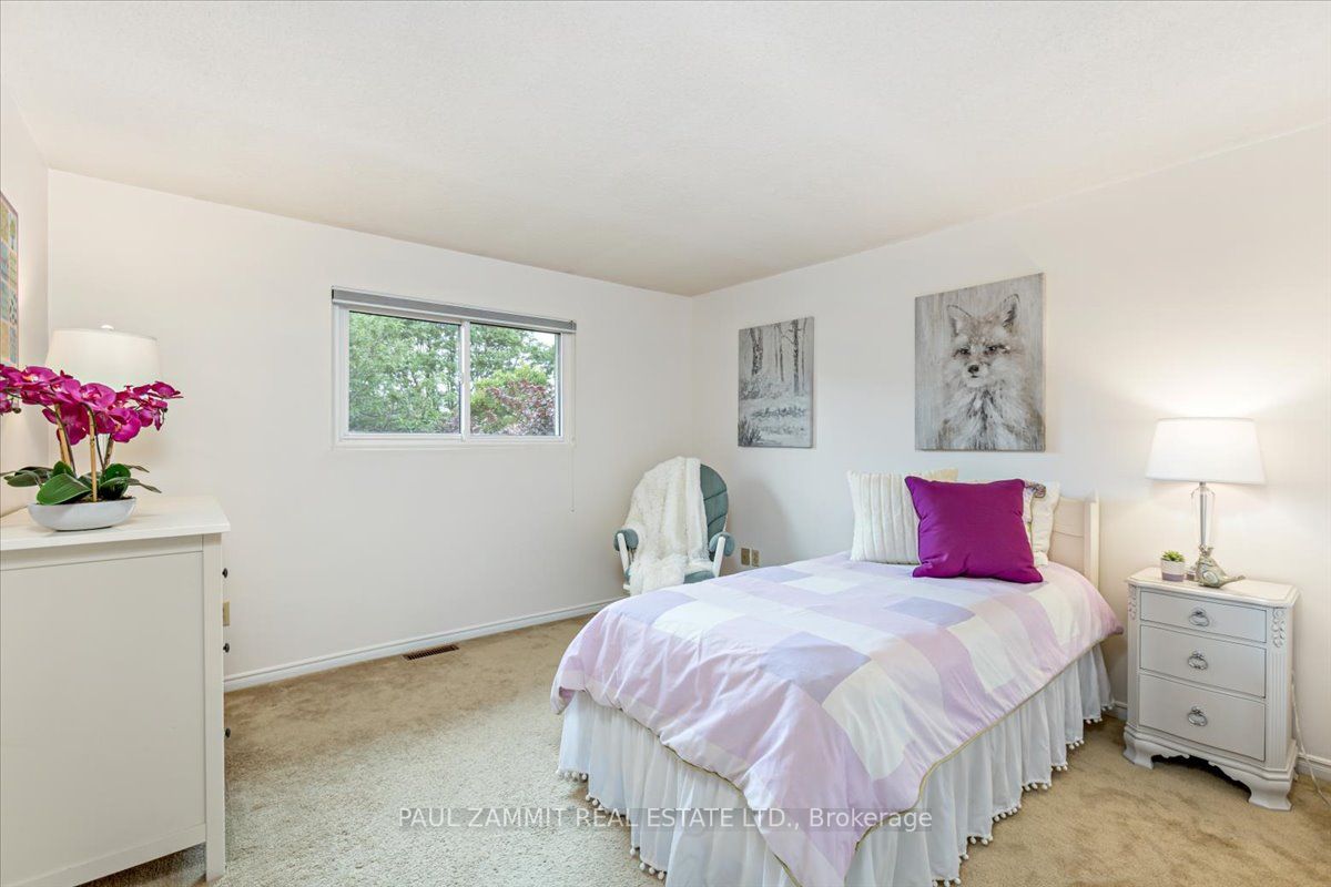 64 Brookshire Circle