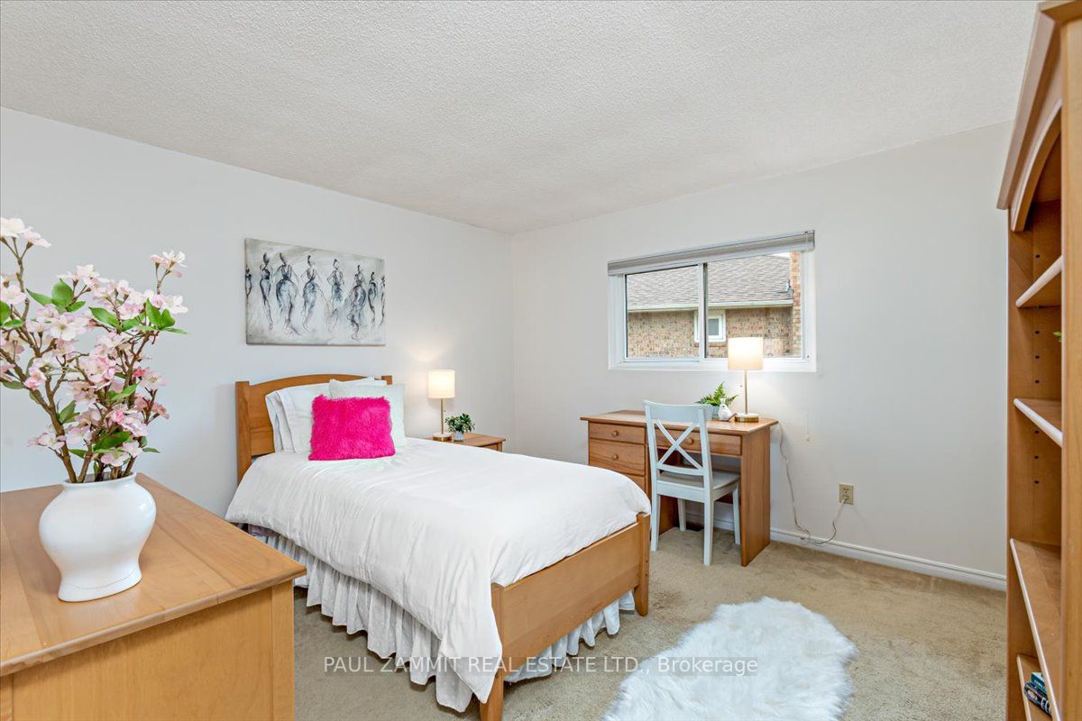 64 Brookshire Circle