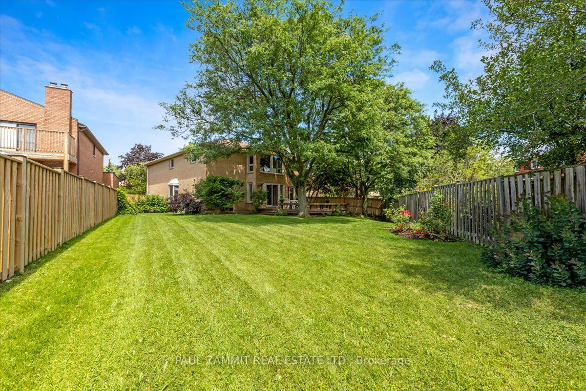 64 Brookshire Circle