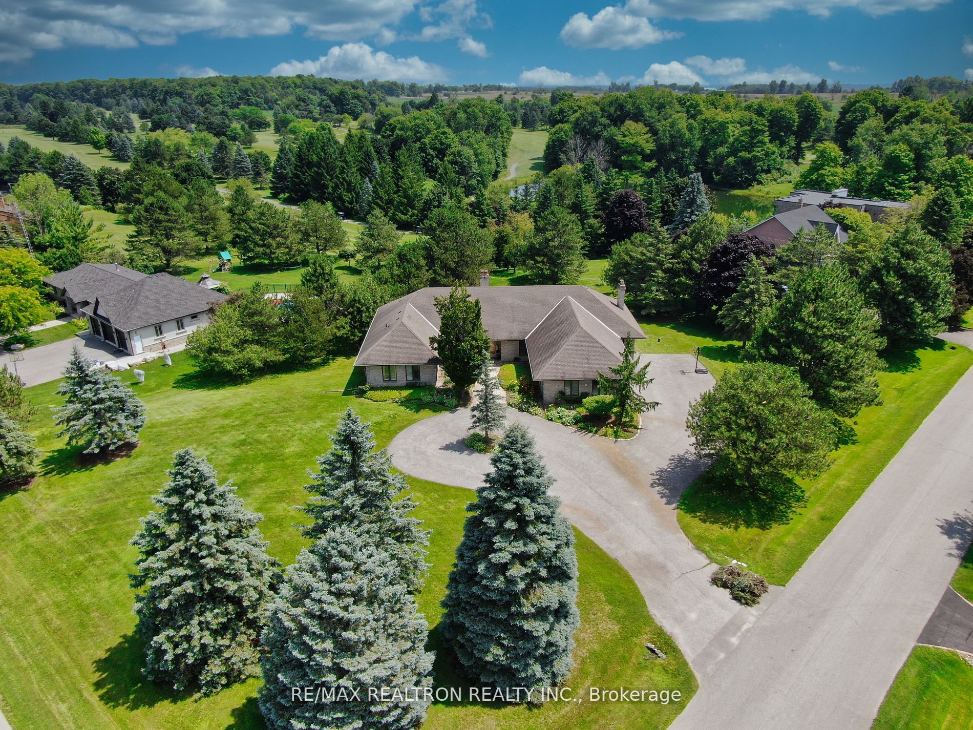 20 William Andrew Ave