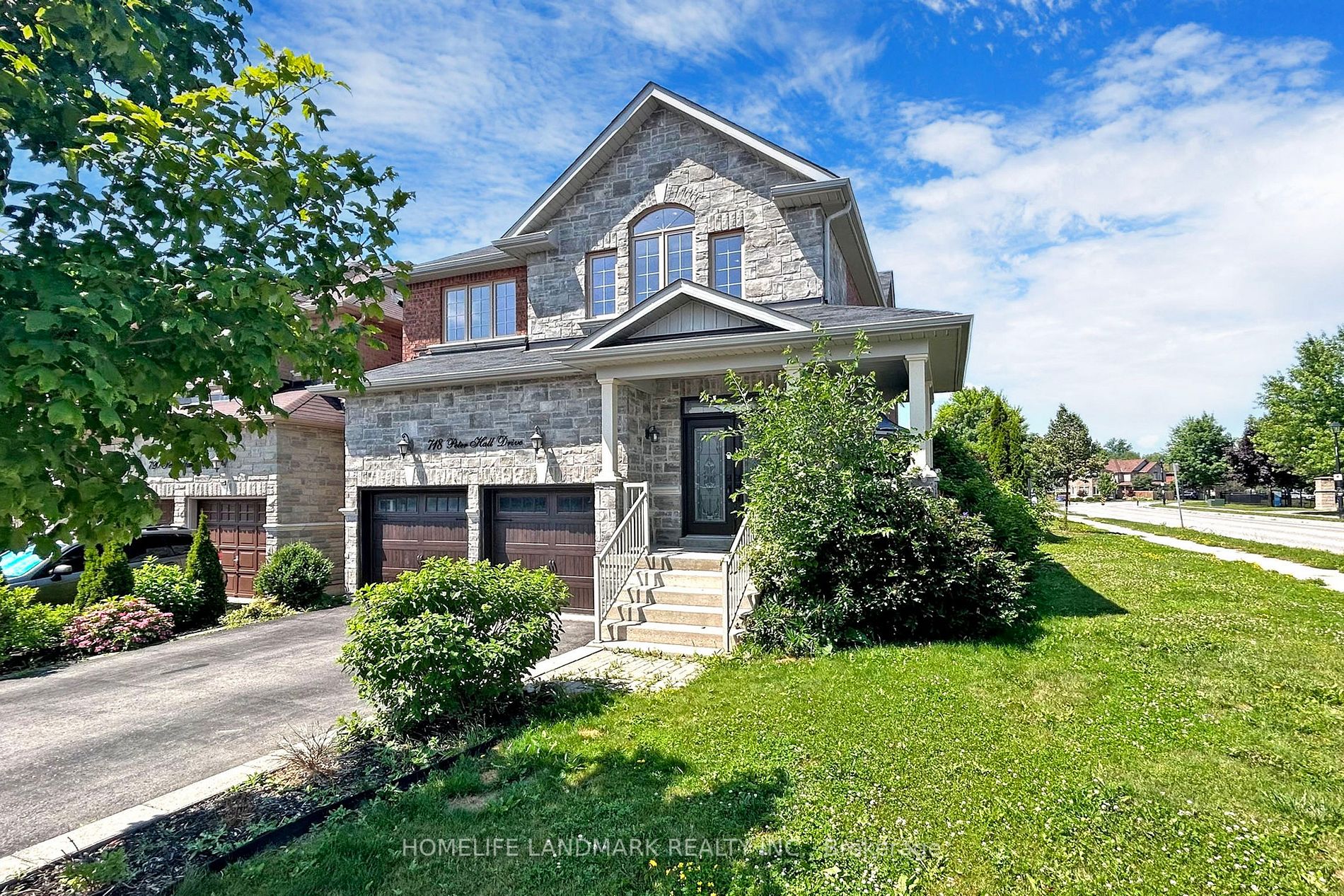 718 Peter Hall Dr