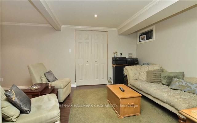 182 Beattie Ave