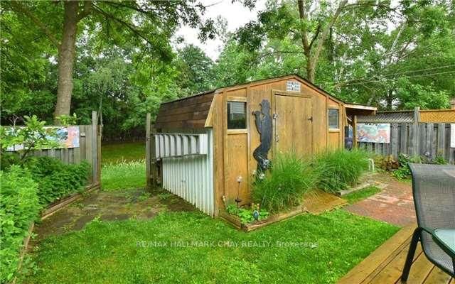 182 Beattie Ave