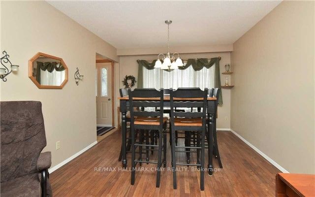 182 Beattie Ave