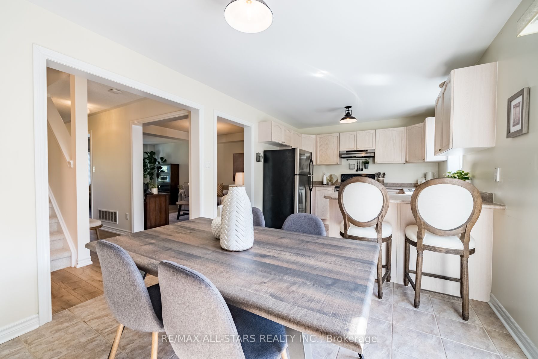75 Gail Parks Cres