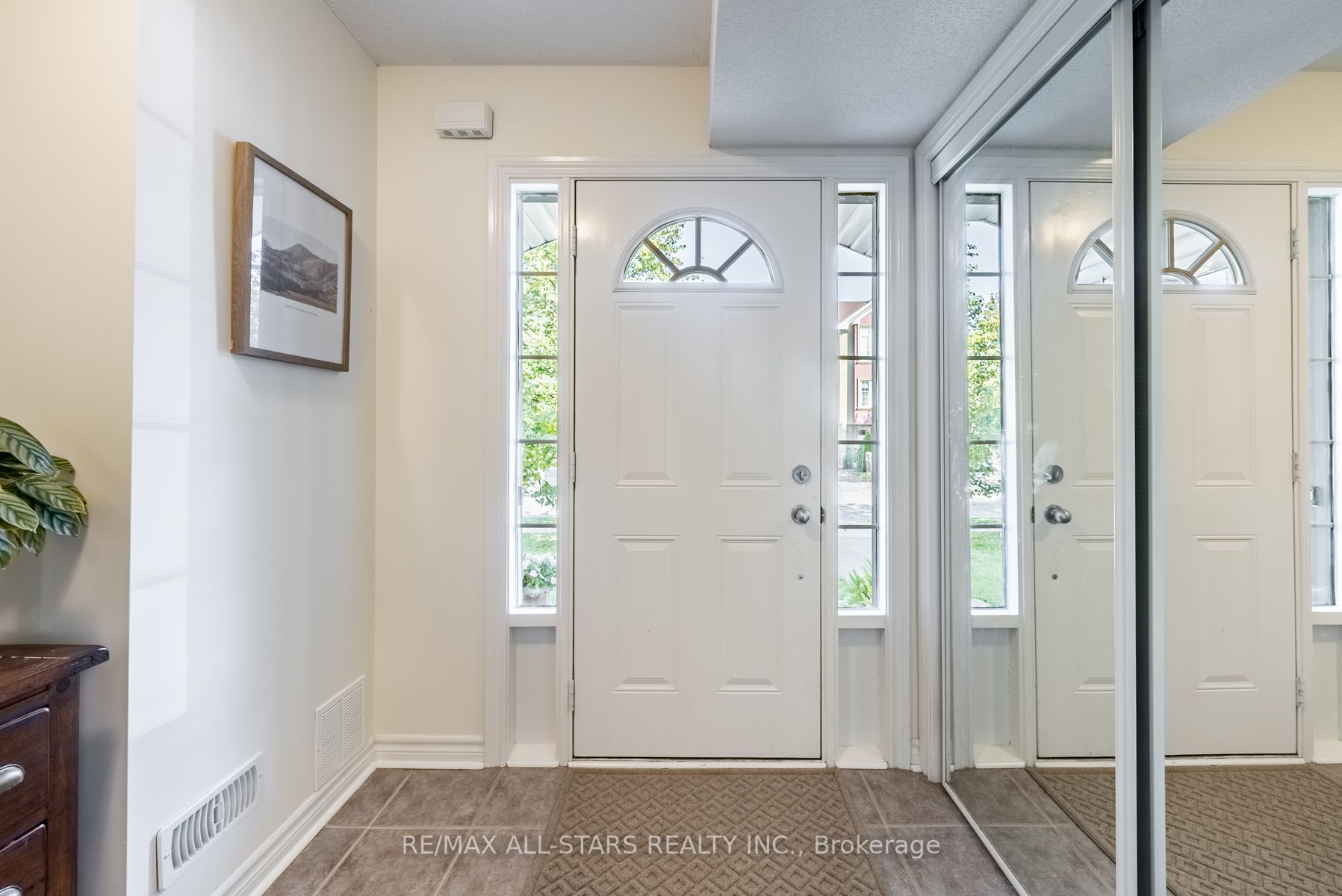 75 Gail Parks Cres